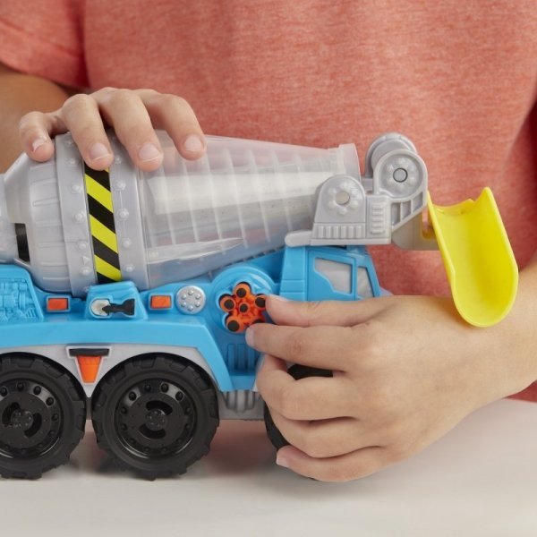 Play-Doh Çalışkan Çimento Kamyonu