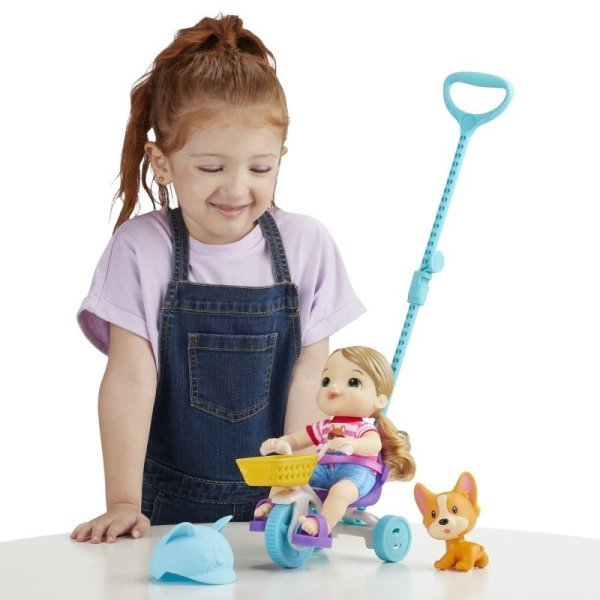 Baby Alive Minik Bebeğim ve Üç Tekerlekli Bisikleti