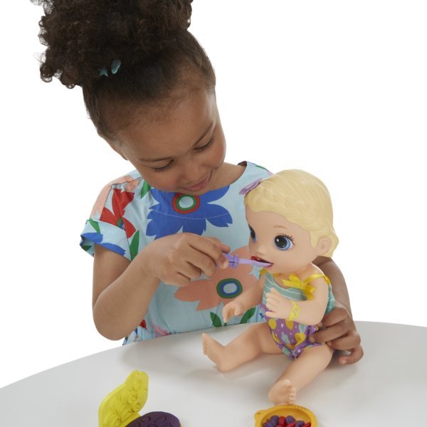 Baby Alive Lily İle Mama Eğlencesi - Sarışın